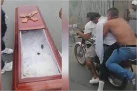 Strange world- Mourners take body of their friend from coffin and put him on motorbike for his last ride