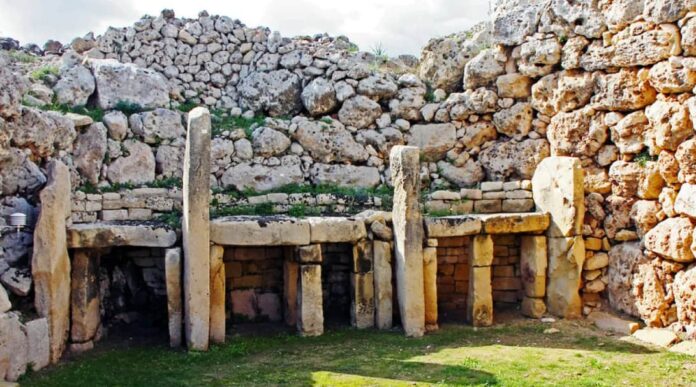 What is the oldest building in the world? A list of the 5 most popular