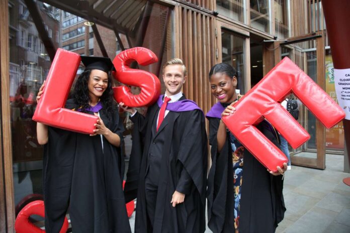 LONDON SCHOOL OF ECONOMICS AND POLITICAL SCIENCE STUDENT